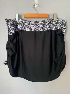 ACX active Black Swim Skirt Bottoms with Black and White Zebra Band Ladies 1X